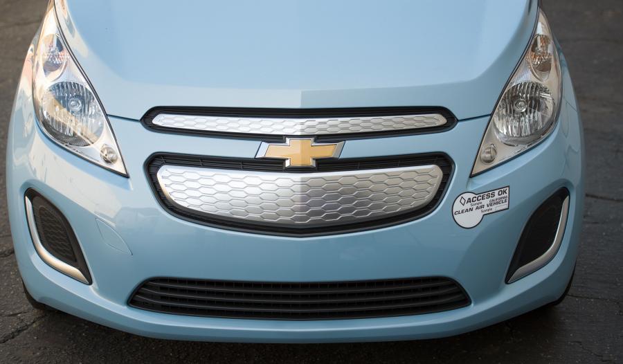  Chevrolet Spark EV 2013 года  (фото 19 из 42)